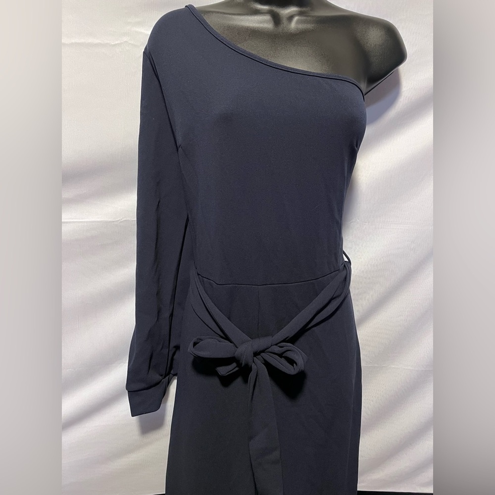 Black Asymmetrical One-Shoulder Jumpsuit